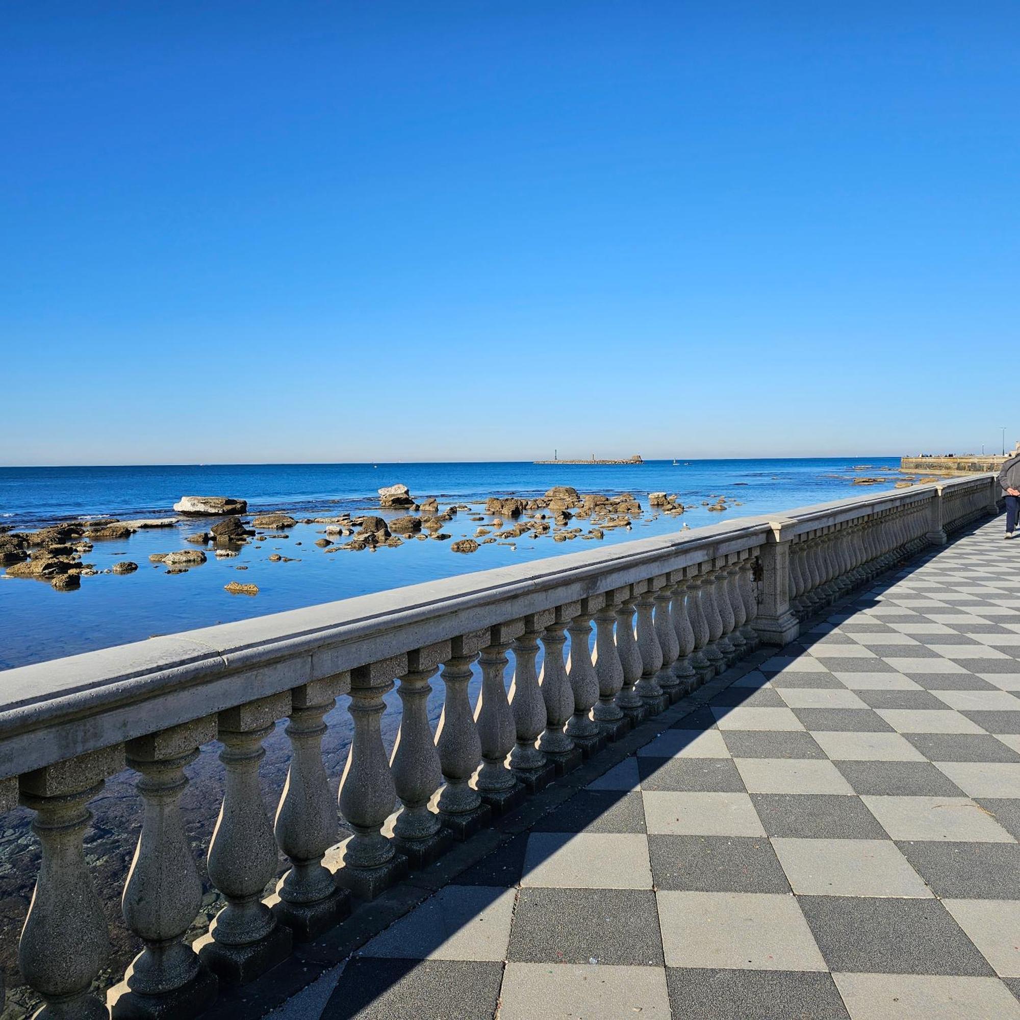 Sunnyside Accademia Apartment Livorno Luaran gambar